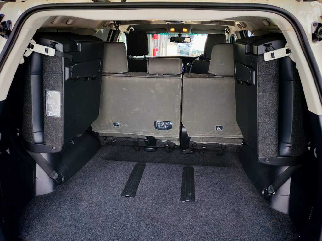 TOYOTA FORTUNER FORTUNER 2.8GD-6 R/B A/T