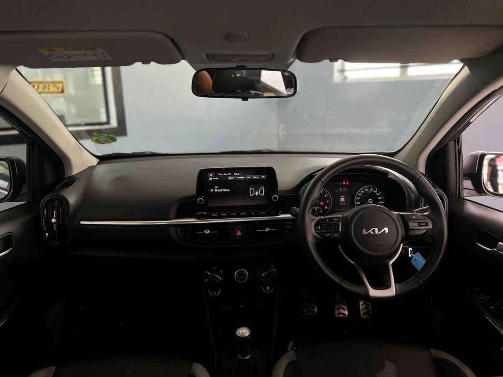 KIA PICANTO - Image 11