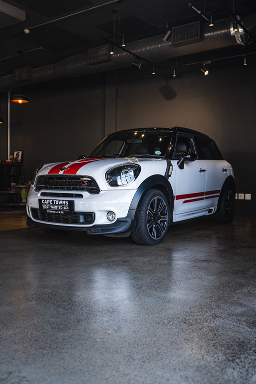 MINI COOPER COUNTRYMAN
