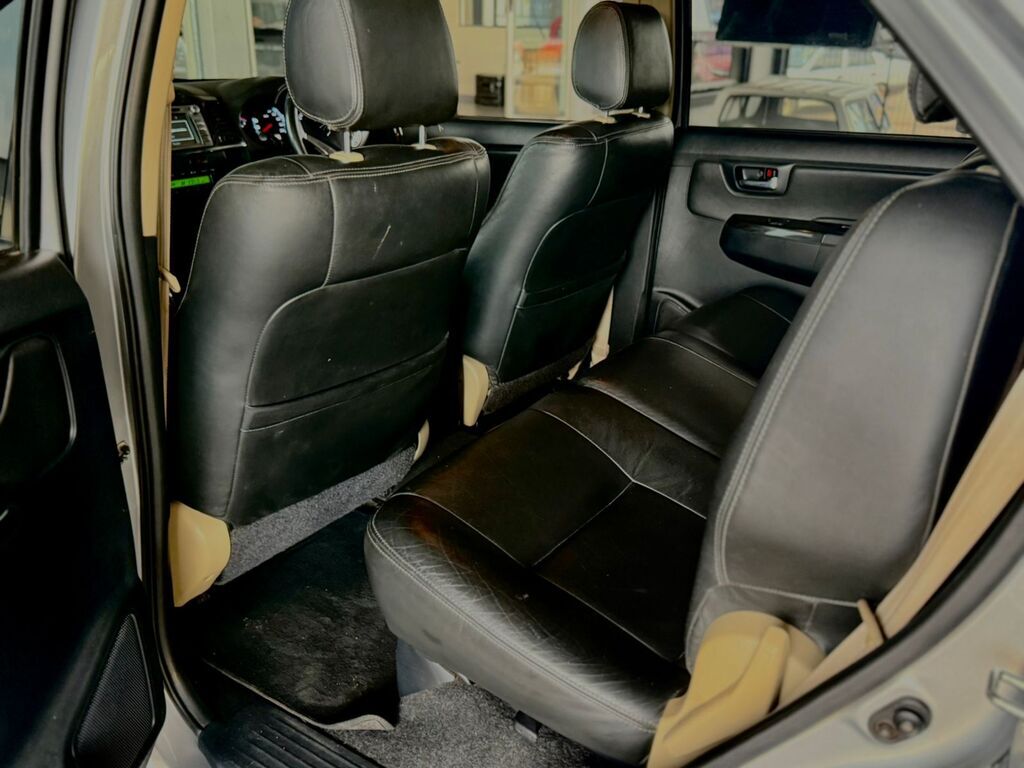 TOYOTA FORTUNER FORTUNER 3.0D-4D R/B