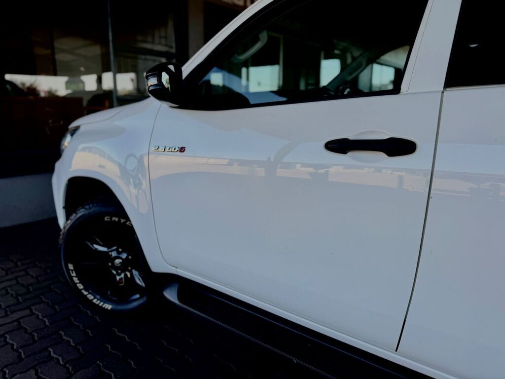TOYOTA HILUX HILUX 2.4 GD-6 RB SRX A/T P/U E/CAB