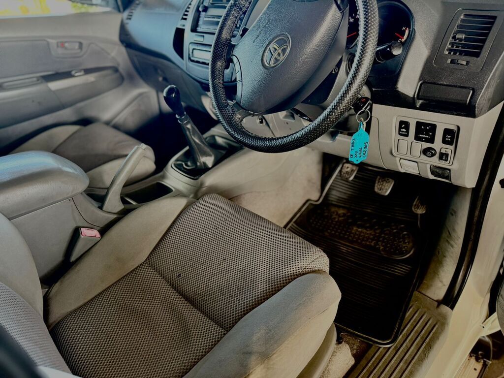 TOYOTA HILUX HILUX 3.0 D-4D RAIDER R/B P/U D/C - 8