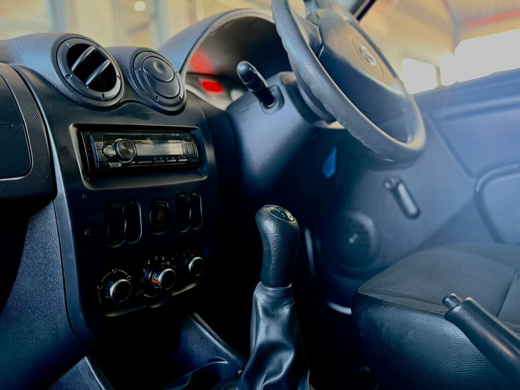 NISSAN NP200 NP200 1.6  A/C SAFETY PACK P/U S/C
