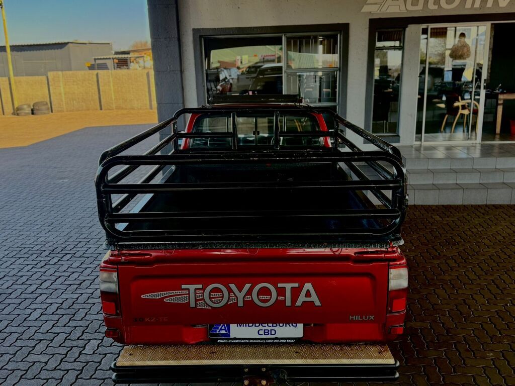 TOYOTA HILUX HILUX 3.0KZ-TE RAIDER R/B P/U S/C