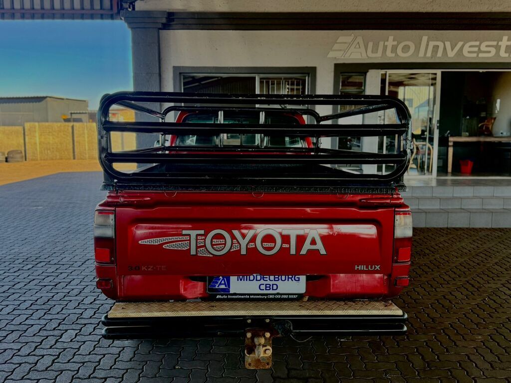 TOYOTA HILUX HILUX 3.0KZ-TE RAIDER R/B P/U S/C