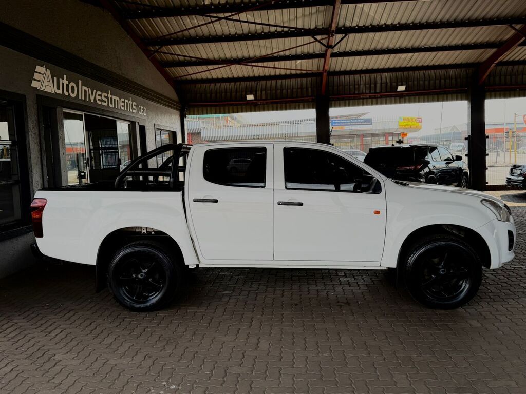 ISUZU D-MAX D-MAX 250 HO HI-RIDER D/C P/U
