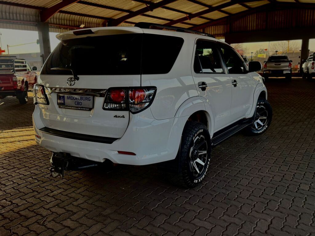 TOYOTA FORTUNER FORTUNER 3.0D-4D 4X4 A/T