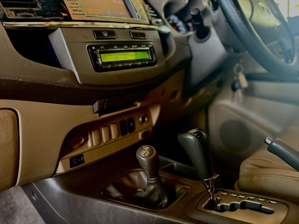 TOYOTA FORTUNER FORTUNER 3.0D-4D 4X4 A/T