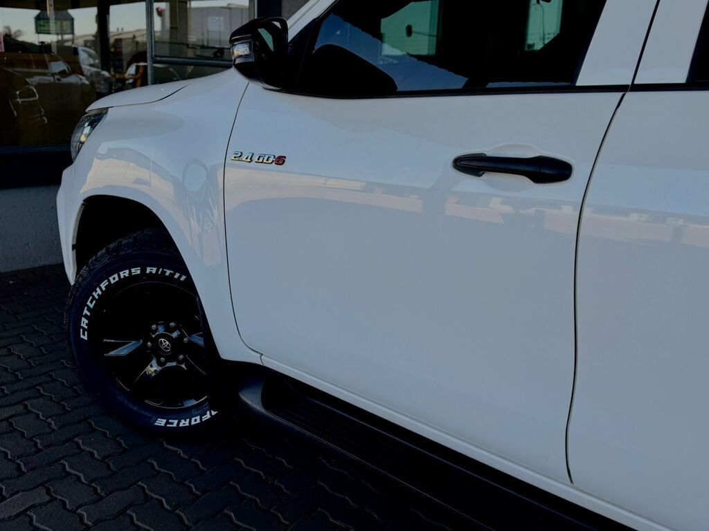 TOYOTA HILUX HILUX 2.4 GD-6 SRX 4X4 A/T P/U D/C