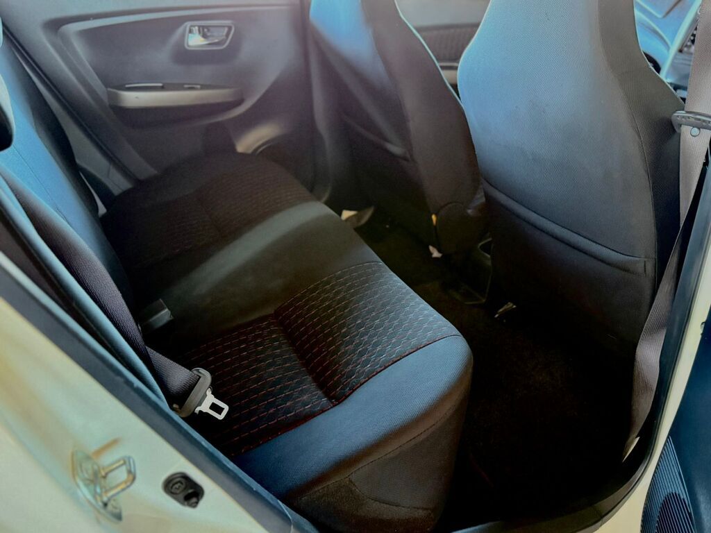 TOYOTA AGYA AGYA 1.0 A/T