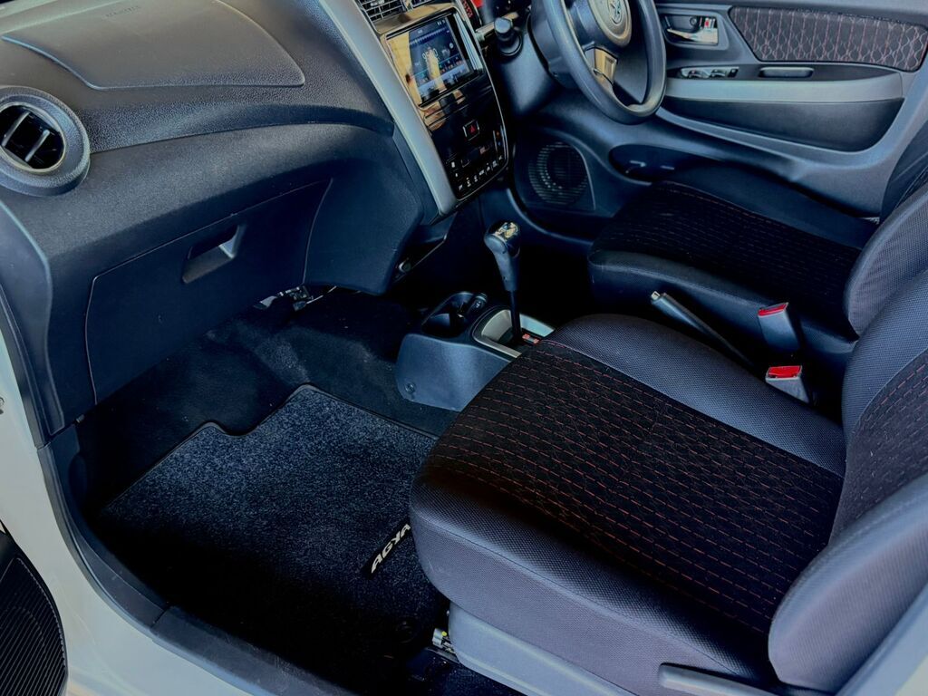 TOYOTA AGYA AGYA 1.0 A/T