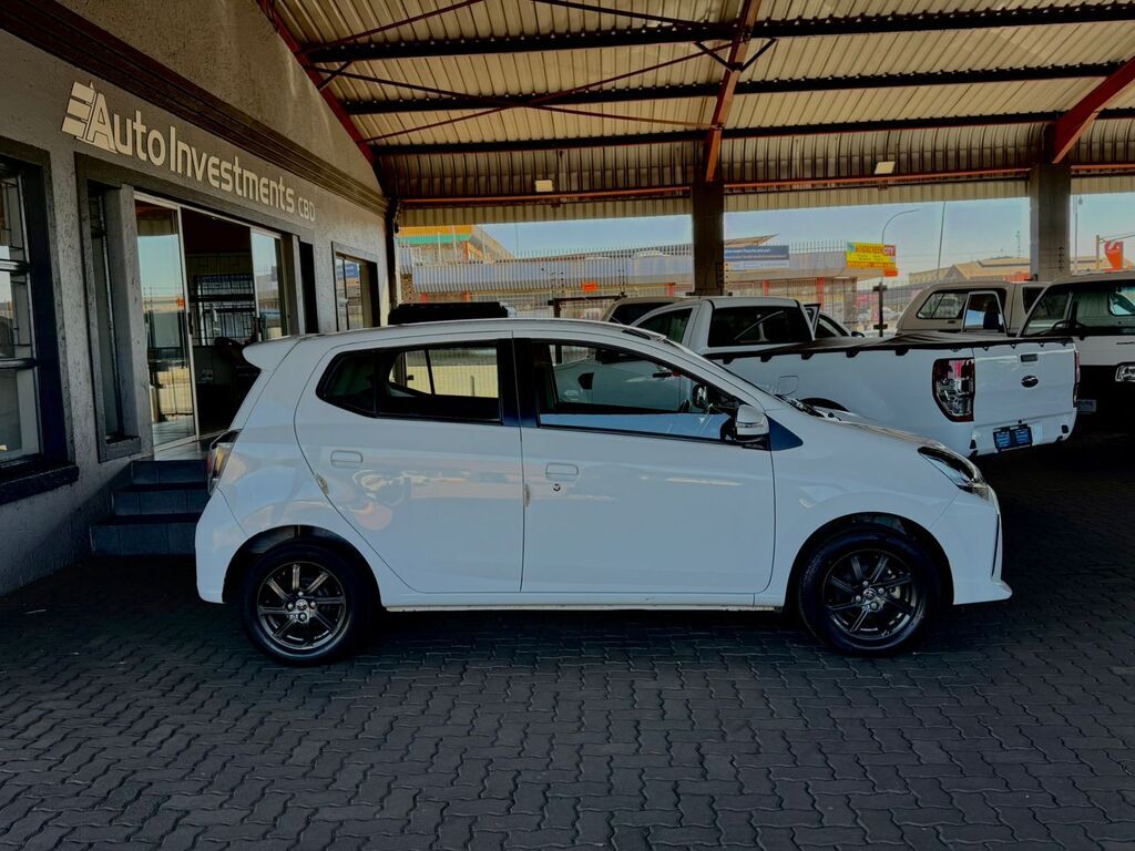 TOYOTA AGYA AGYA 1.0 A/T
