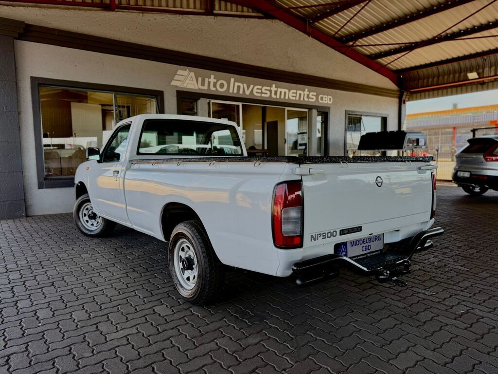 NISSAN HARDBODY HARDBODY NP300 2.0i LWB P/U S/C
