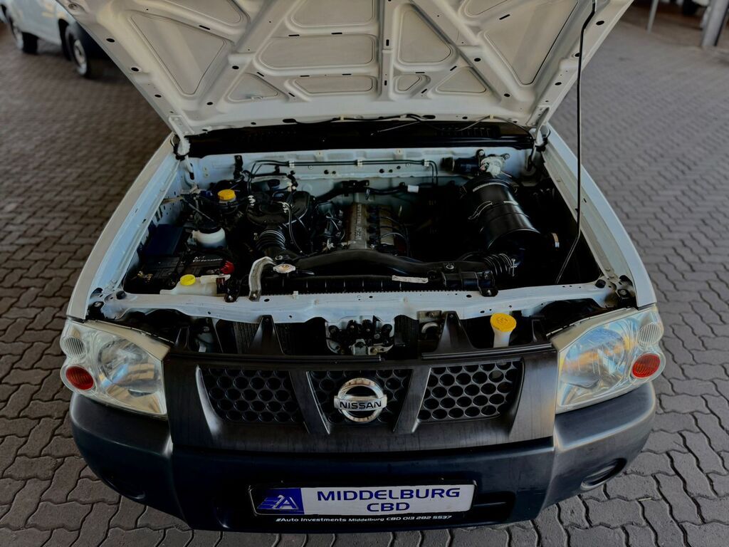NISSAN HARDBODY HARDBODY NP300 2.0i LWB P/U S/C