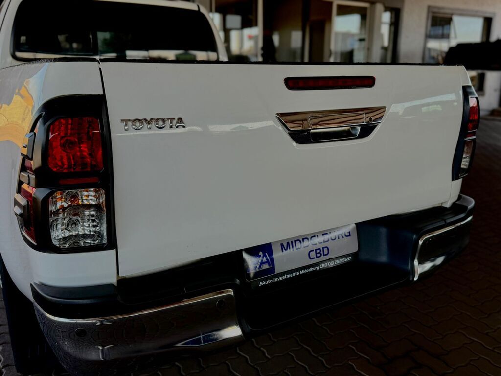 TOYOTA HILUX HILUX 2.4 GD-6 RB RAIDER P/U E/CAB