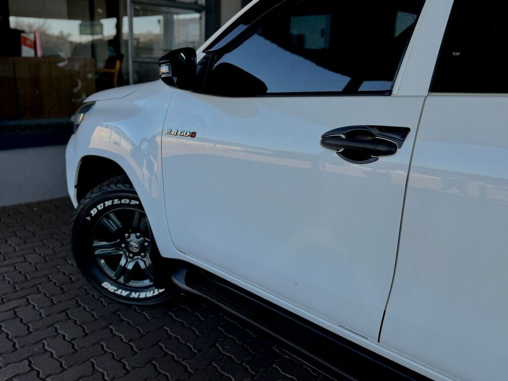 TOYOTA HILUX HILUX 2.4 GD-6 RB RAIDER P/U E/CAB