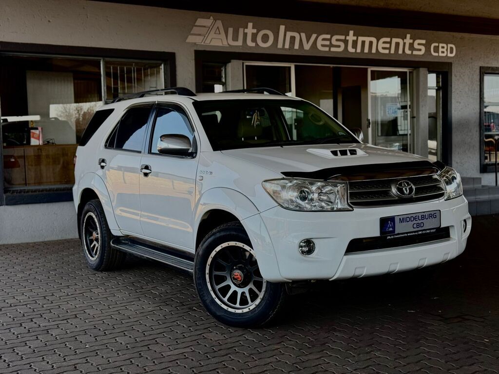 TOYOTA FORTUNER FORTUNER 3.0D-4D R/B A/T - 1