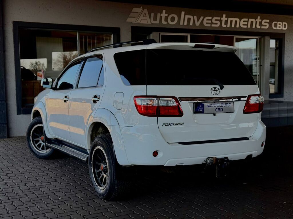 TOYOTA FORTUNER FORTUNER 3.0D-4D R/B A/T - 4