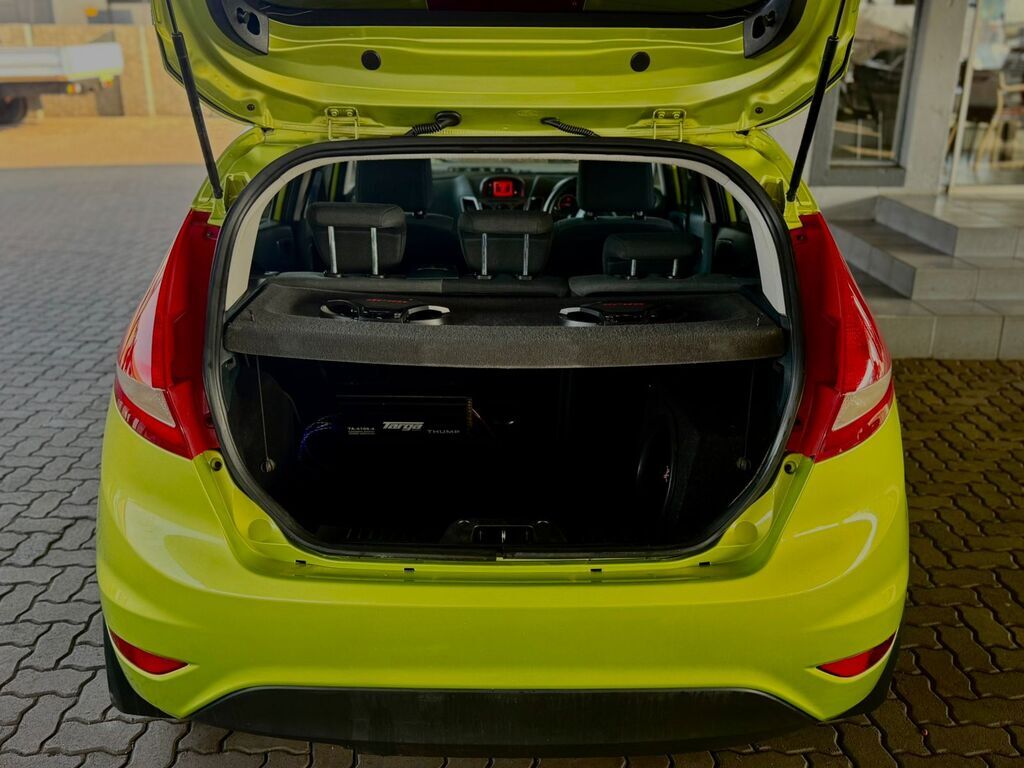 FORD FIESTA FIESTA 1.4i AMBIENTE 5Dr - 5