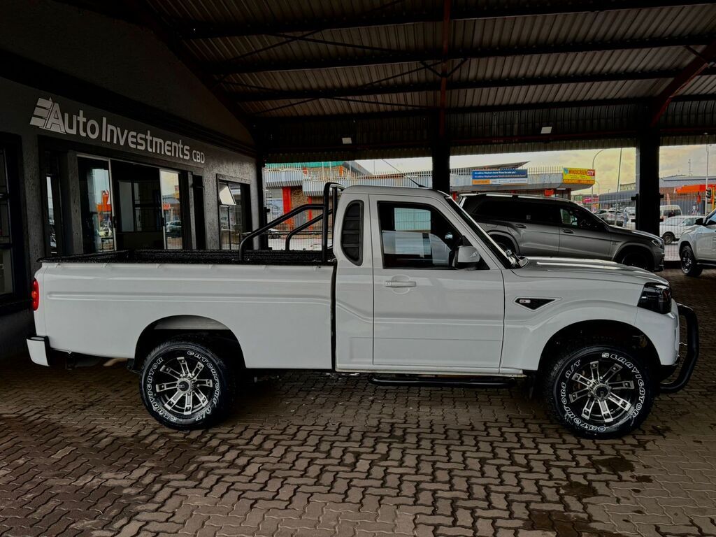 MAHINDRA SCORPIO PIK UP 2.2 mHAWK S6 REFRESH P/U S/C