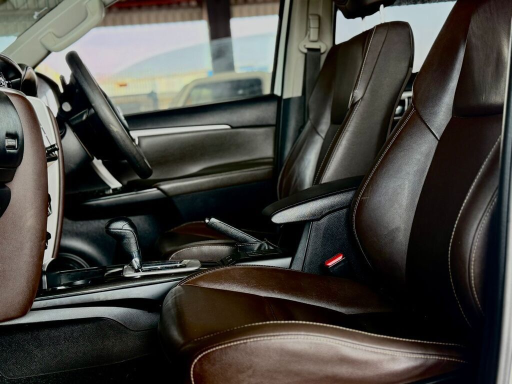 TOYOTA FORTUNER FORTUNER 2.4GD-6 4X4 A/T - 18