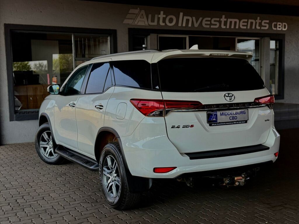 TOYOTA FORTUNER FORTUNER 2.4GD-6 4X4 A/T - 4