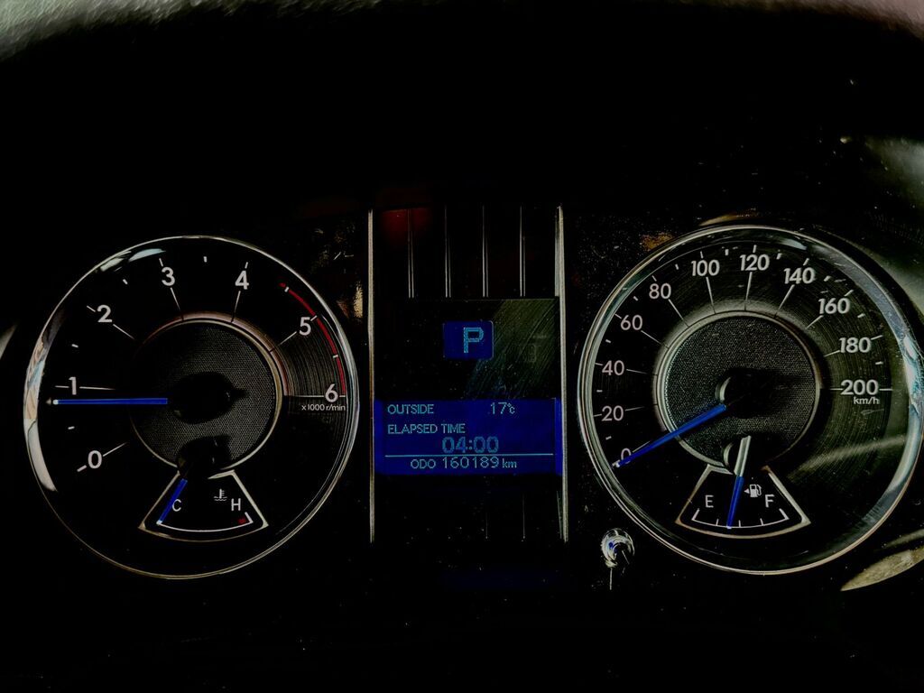 TOYOTA FORTUNER FORTUNER 2.4GD-6 4X4 A/T - 7