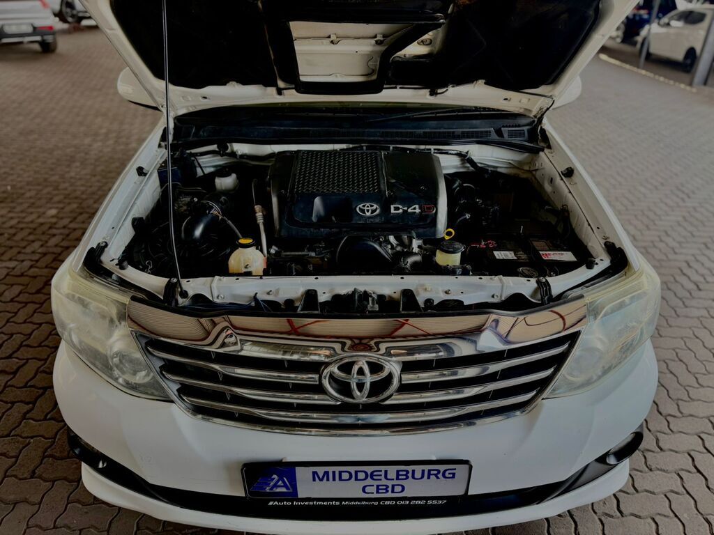 TOYOTA FORTUNER FORTUNER 2.5D-4D RB - 7