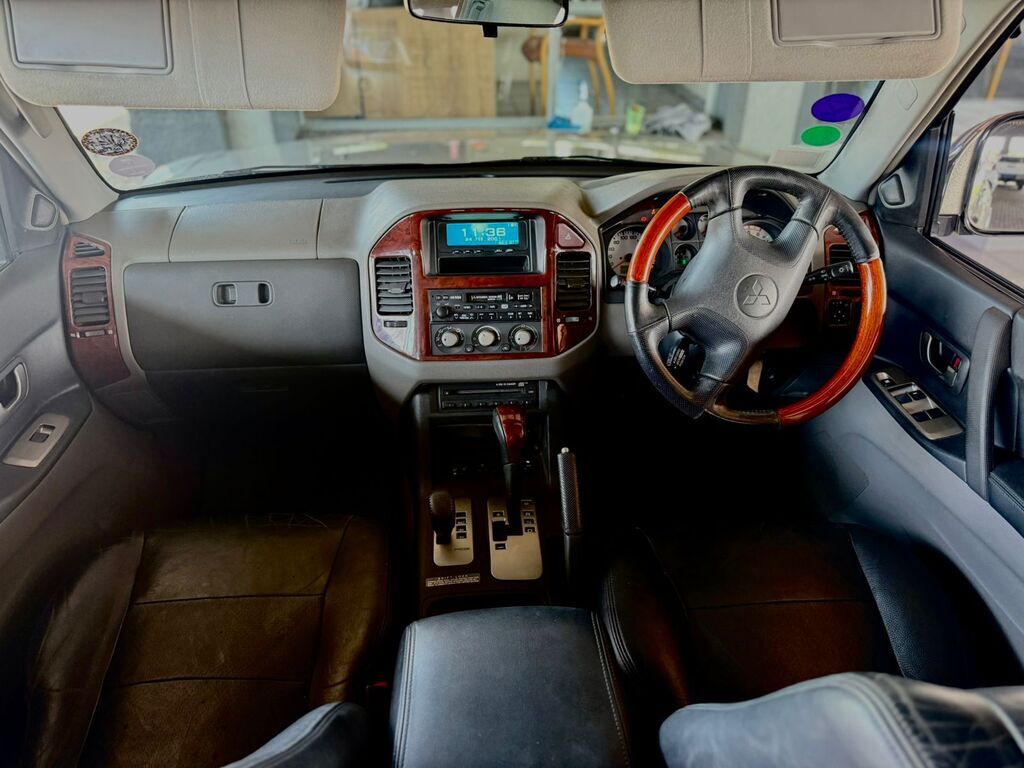 MITSUBISHI PAJERO PAJERO 3200 DI-D GLS A/T - 12
