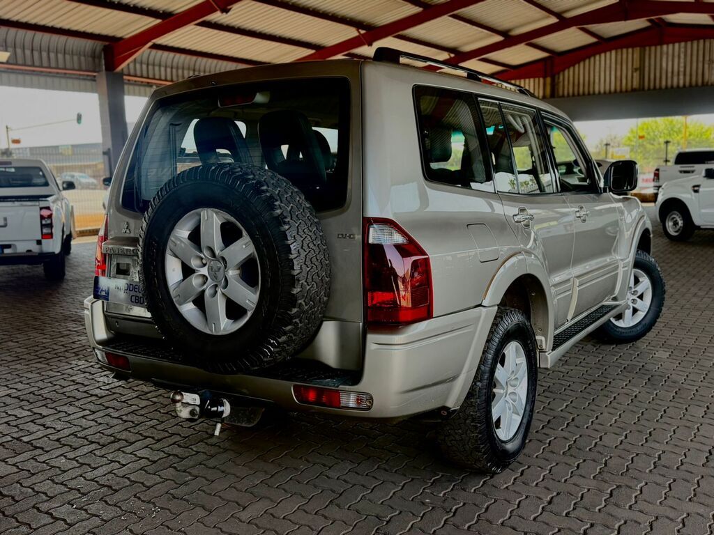 MITSUBISHI PAJERO PAJERO 3200 DI-D GLS A/T - 2