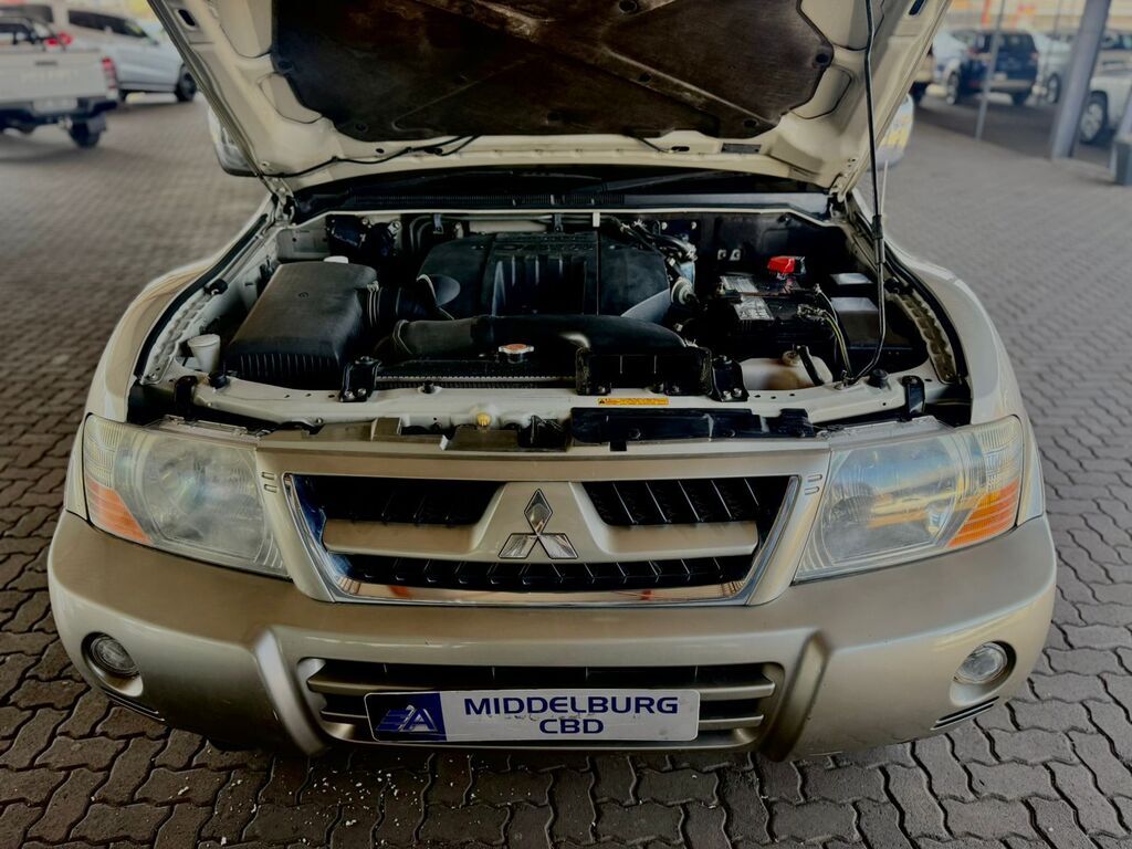 MITSUBISHI PAJERO PAJERO 3200 DI-D GLS A/T - 6