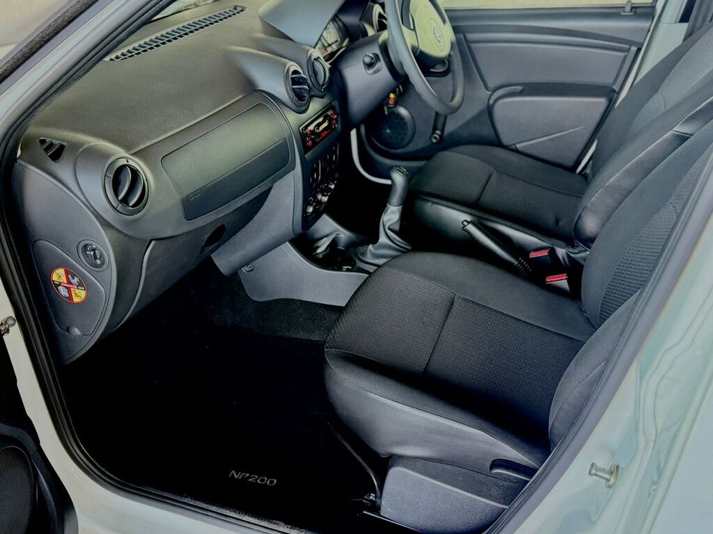 NISSAN NP200 NP200 1.6  A/C SAFETY PACK P/U S/C