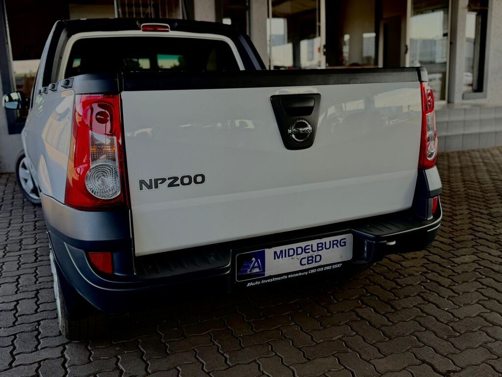 NISSAN NP200 NP200 1.6  A/C SAFETY PACK P/U S/C