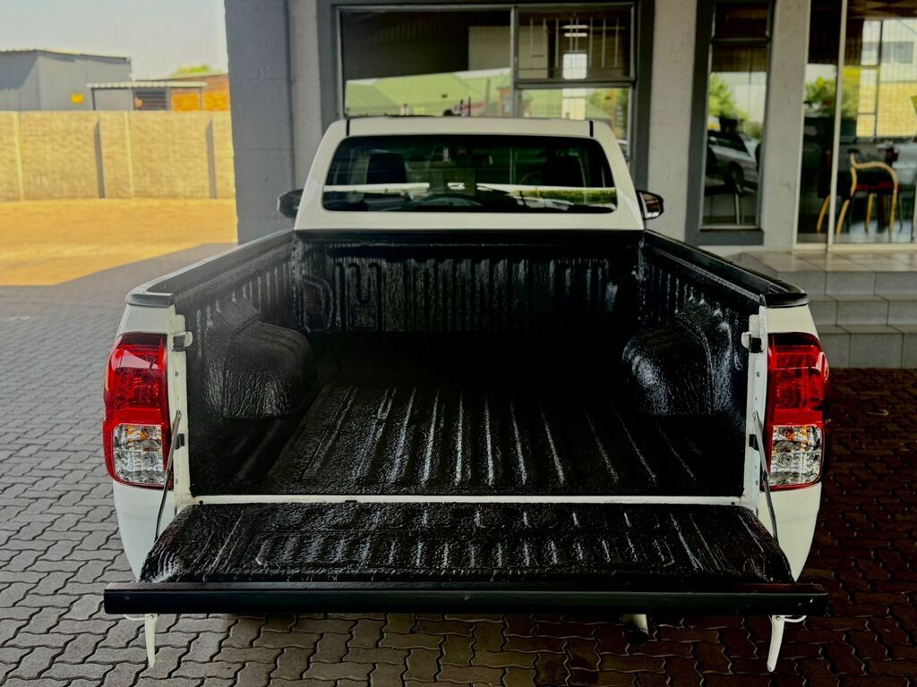 TOYOTA HILUX HILUX 2.4 GD S A/C P/U S/C