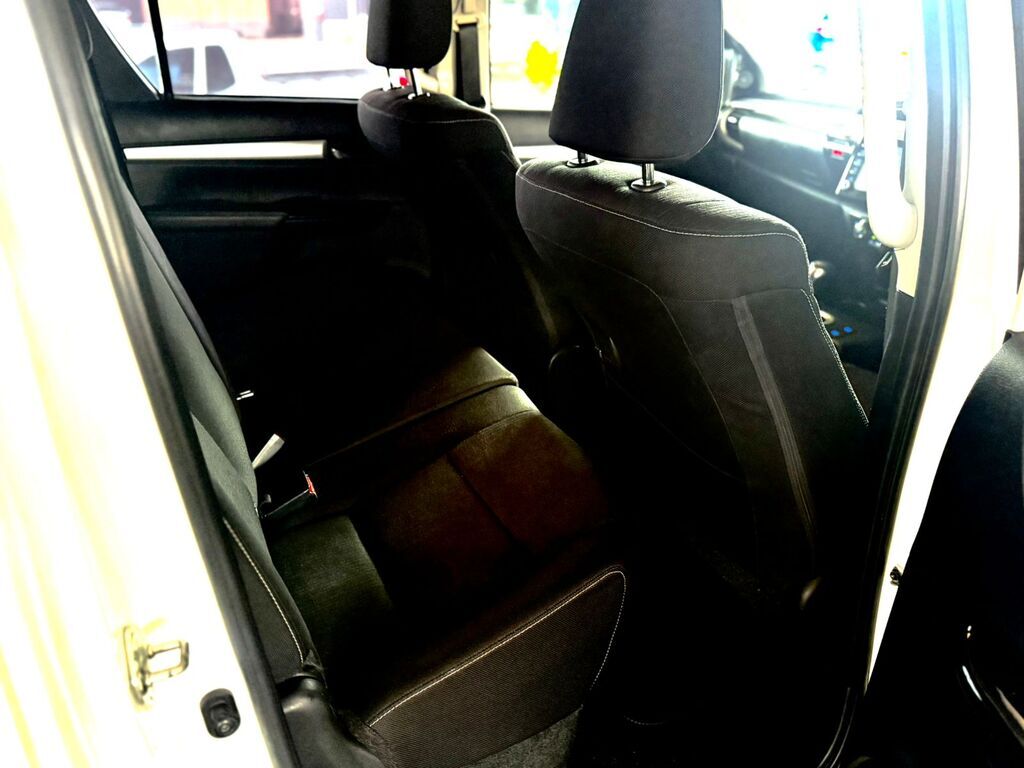 TOYOTA HILUX HILUX 2.8 GD-6 RB RAIDER A/T P/U D/C