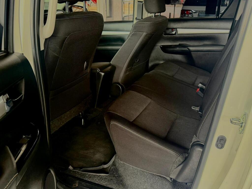 TOYOTA HILUX HILUX 2.8 GD-6 RB RAIDER A/T P/U D/C