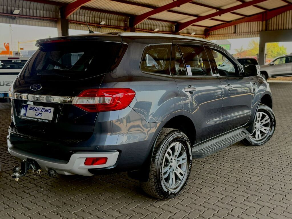 FORD EVEREST EVEREST 2.2 TDCi  XLT A/T - 2
