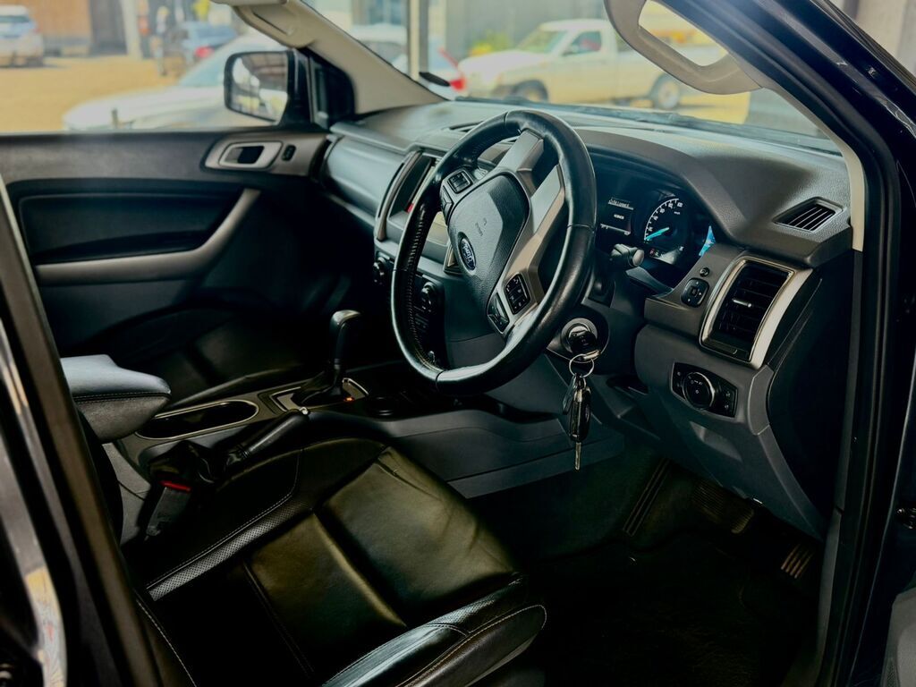 FORD EVEREST EVEREST 2.2 TDCi  XLT A/T - 8