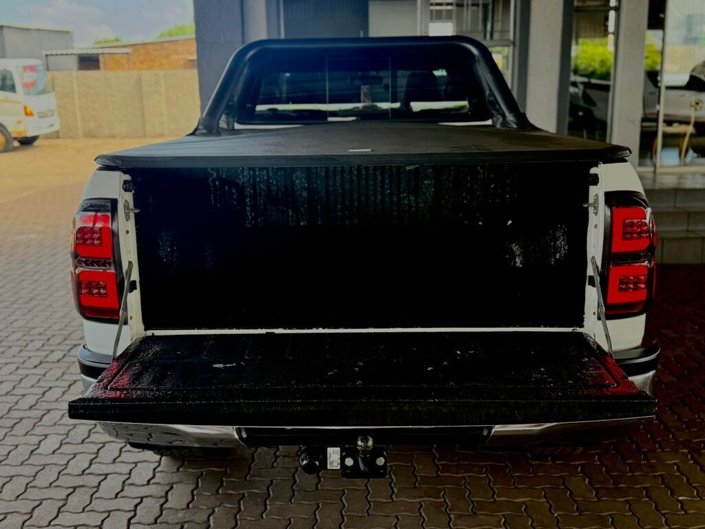 TOYOTA HILUX HILUX 2.8 GD-6 RB RAIDER 4X4 A/T P/U E/CAB