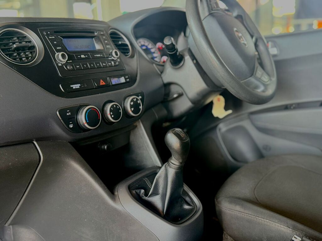 HYUNDAI i10 GRAND i10 1.0 MOTION