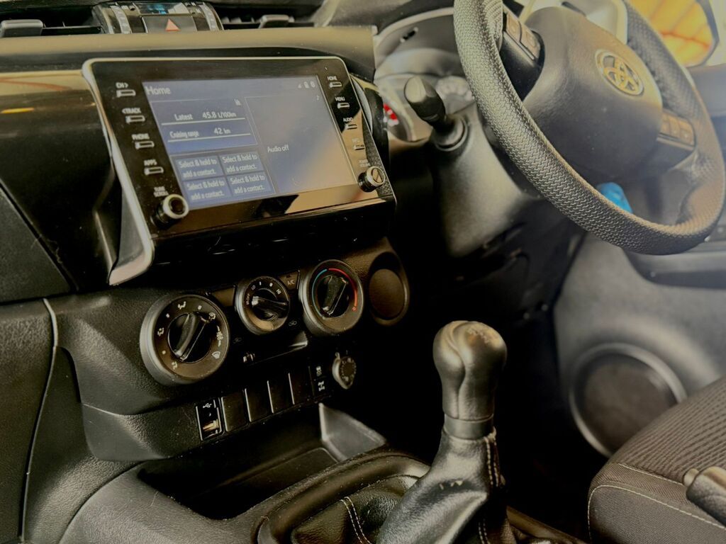 TOYOTA HILUX HILUX 2.4 GD-6 RB RAIDER P/U E/CAB