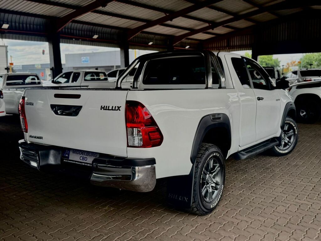 TOYOTA HILUX HILUX 2.4 GD-6 RB RAIDER P/U E/CAB