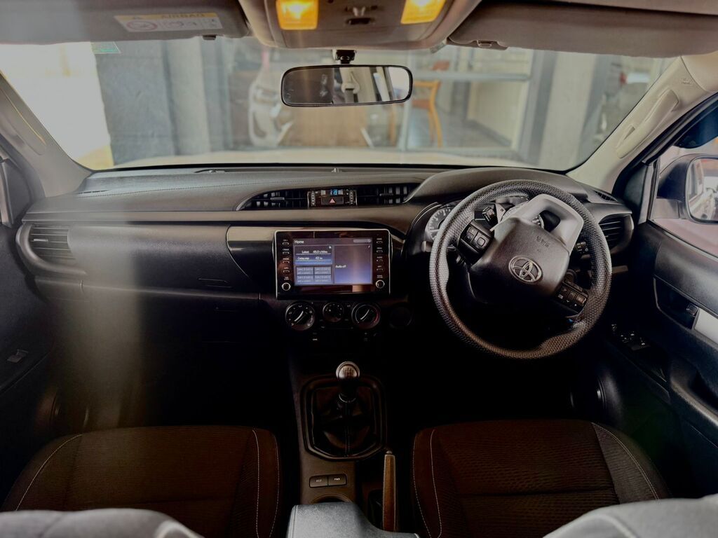 TOYOTA HILUX HILUX 2.4 GD-6 RB RAIDER P/U E/CAB