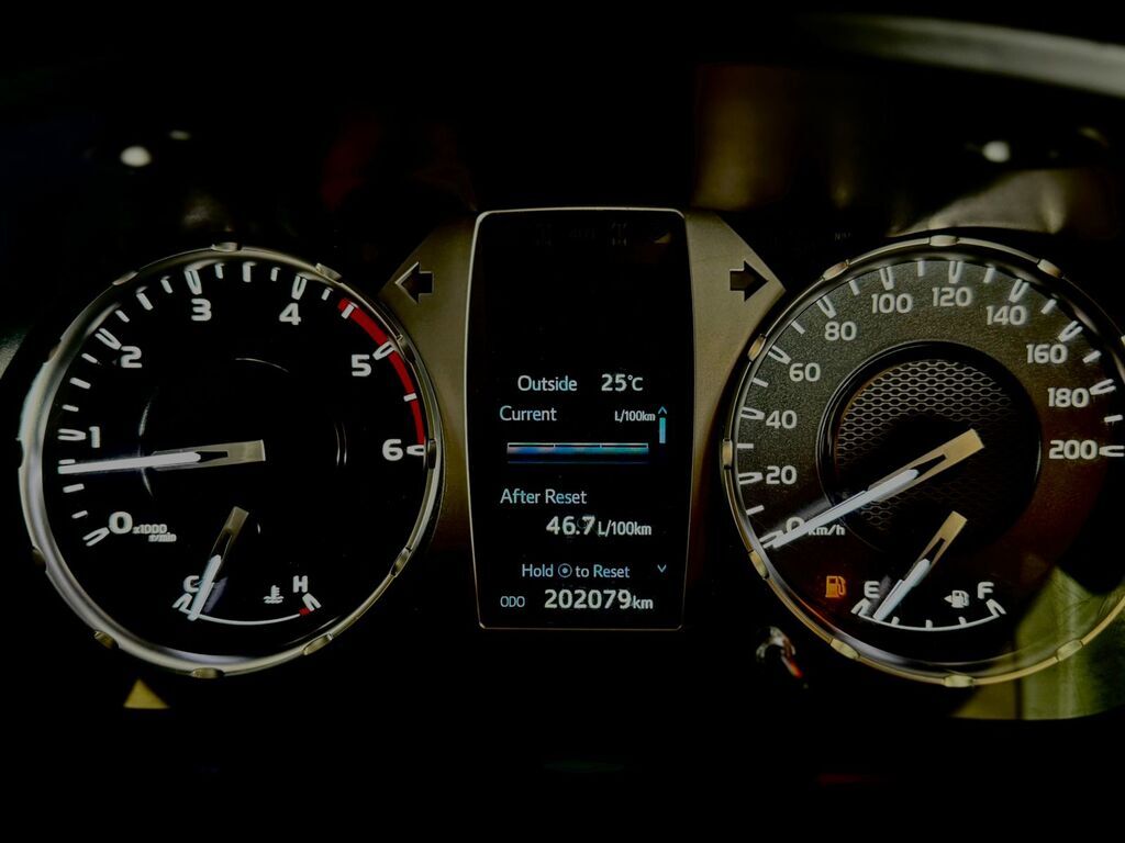 TOYOTA HILUX HILUX 2.4 GD-6 RB RAIDER P/U E/CAB