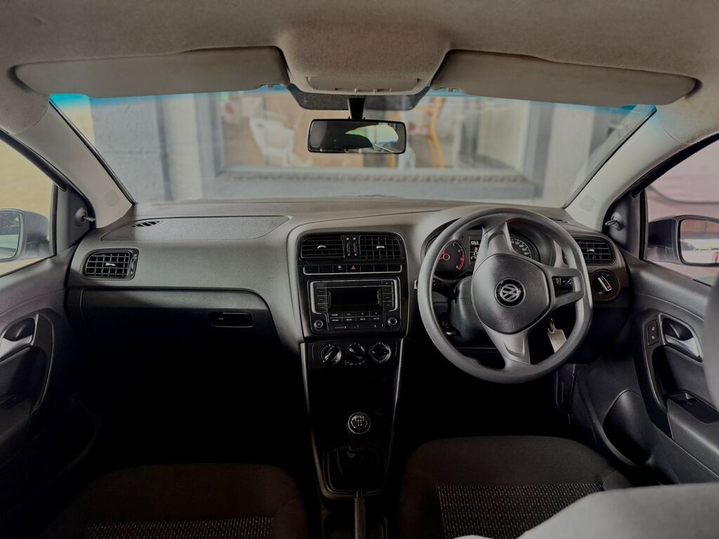 VOLKSWAGEN POLO VIVO POLO VIVO 1.4 TRENDLINE (5DR)