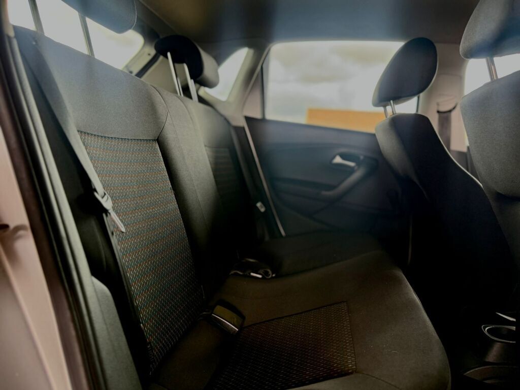 VOLKSWAGEN POLO VIVO POLO VIVO 1.4 TRENDLINE (5DR)