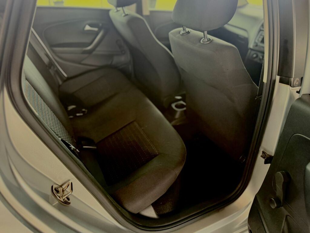VOLKSWAGEN POLO VIVO POLO VIVO 1.4 TRENDLINE (5DR)