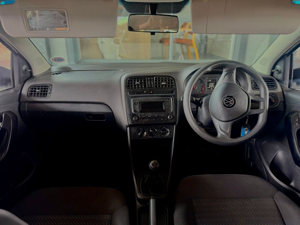 VOLKSWAGEN POLO VIVO POLO VIVO 1.4 TRENDLINE (5DR)