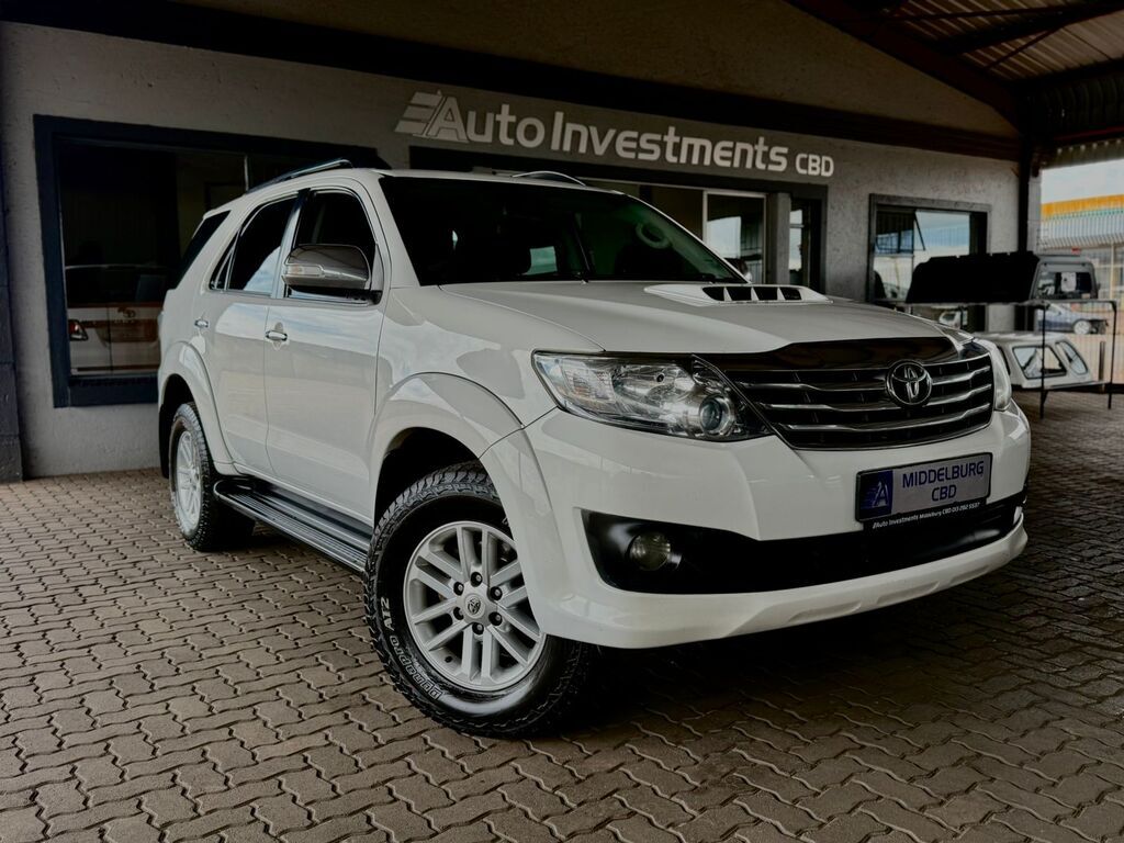TOYOTA FORTUNER FORTUNER 2.5D-4D RB A/T - 1