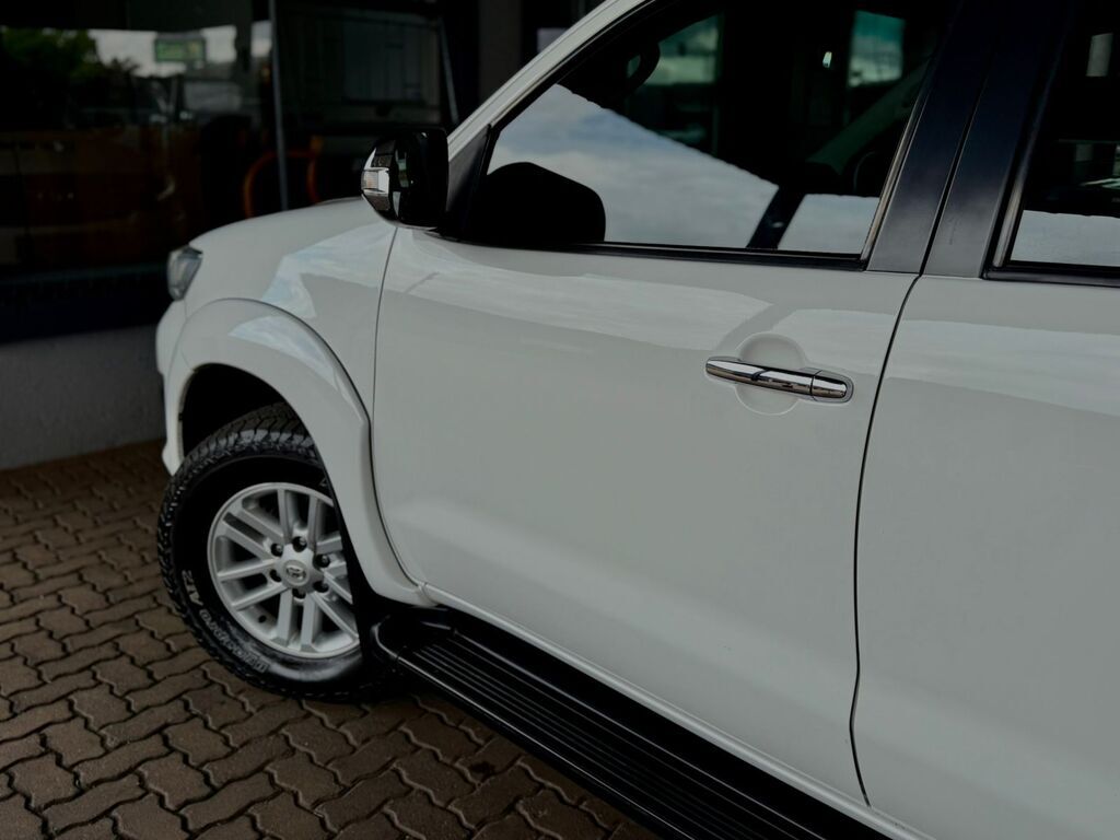 TOYOTA FORTUNER FORTUNER 2.5D-4D RB A/T - 5